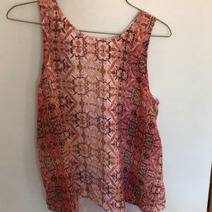 Sleeveless blouse